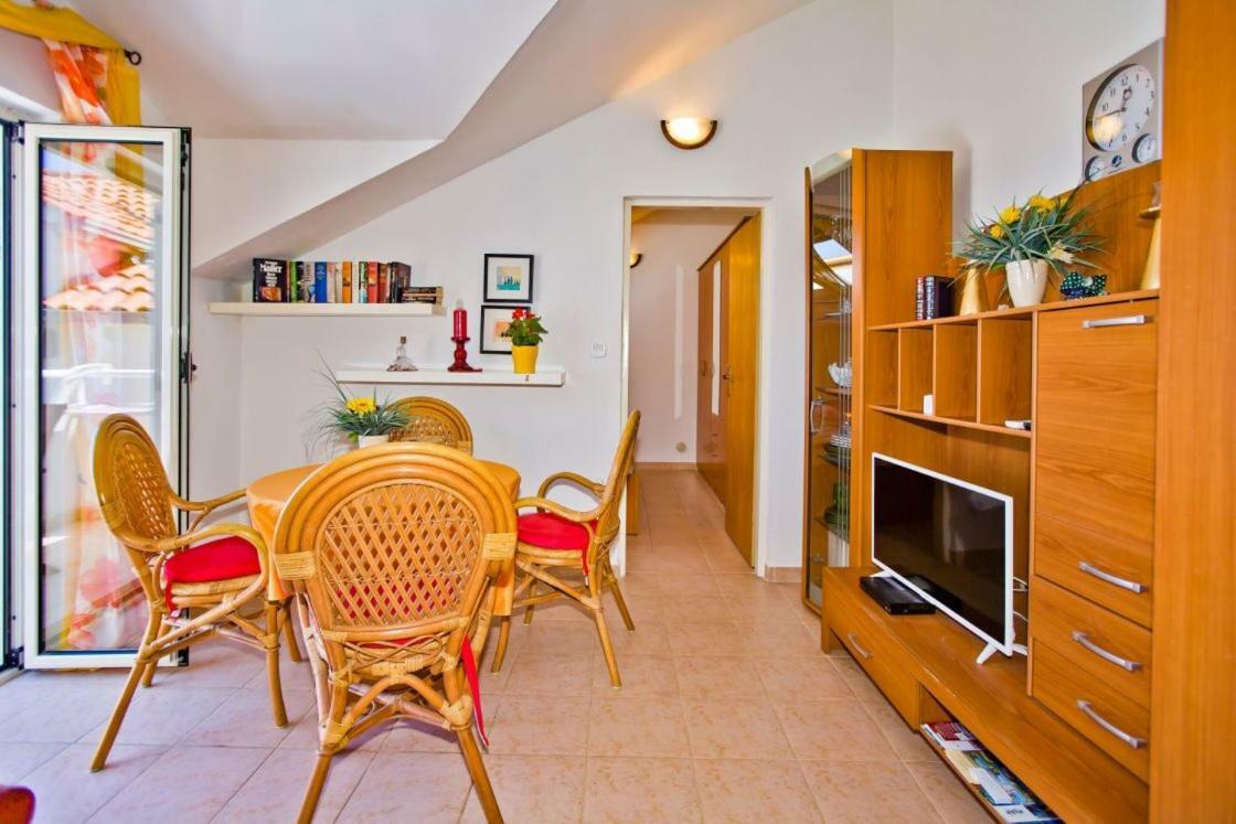 Apartments Jacky Хвар Екстериор снимка