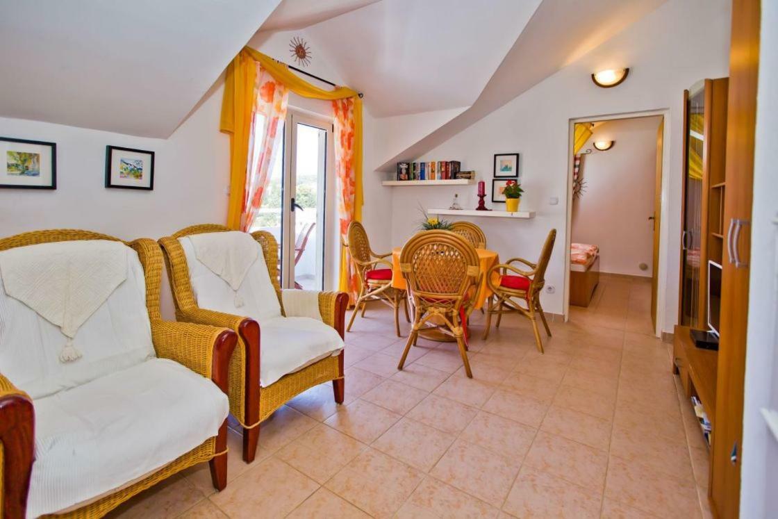 Apartments Jacky Хвар Екстериор снимка
